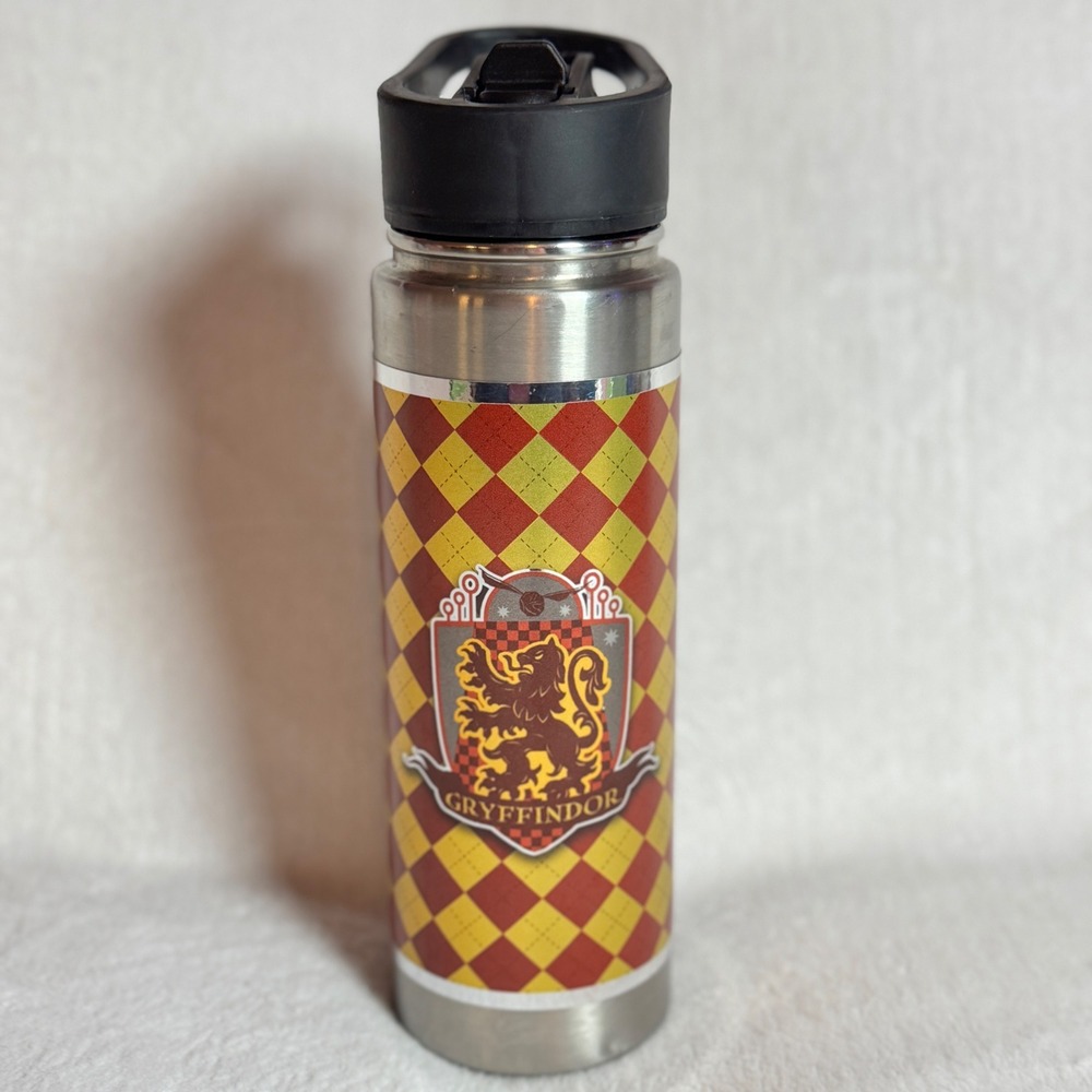 Universal Studios‎ Harry Potter Gryffindor Hot Cold Water Stainless Bottle 24oz